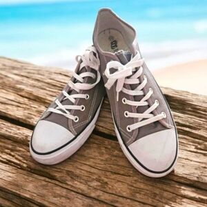 Revolution OT Casual Gray Canvas Flat Low Top Sneakers Size 10